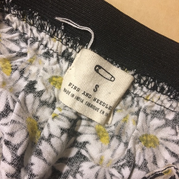 Cute Sunflower Zipper Flare Skirt - Picture 4 of 4